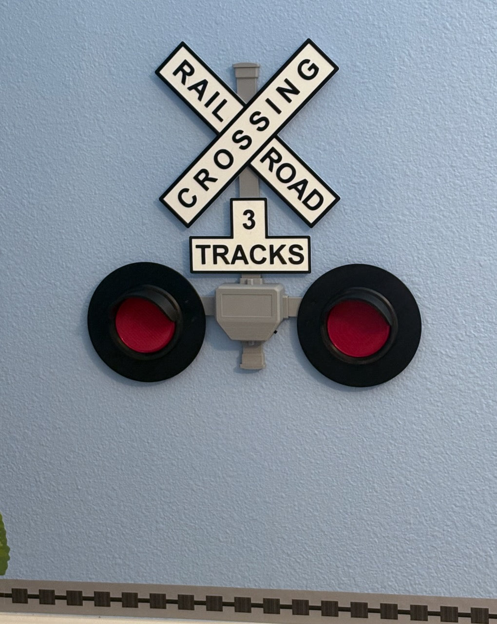 Train Railroad Crossing with flashing lights wall decor (by Red1)